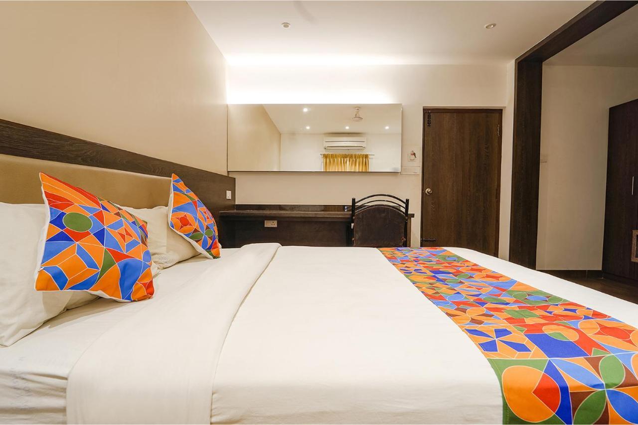 קוימבטור Fabhotel Karpagam - 900M From Nehru Stadium מראה חיצוני תמונה